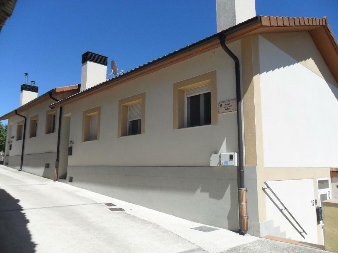 Bienvenidos A Vuestra Casa! Apartment Sansoain Ngoại thất bức ảnh