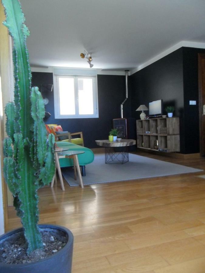 Bienvenidos A Vuestra Casa! Apartment Sansoain Ngoại thất bức ảnh